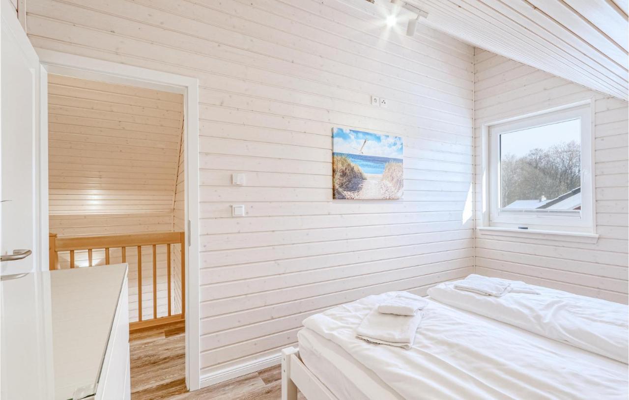 Stunning Home In Krems Ii-Warderbrueck With Sauna Gols Екстериор снимка