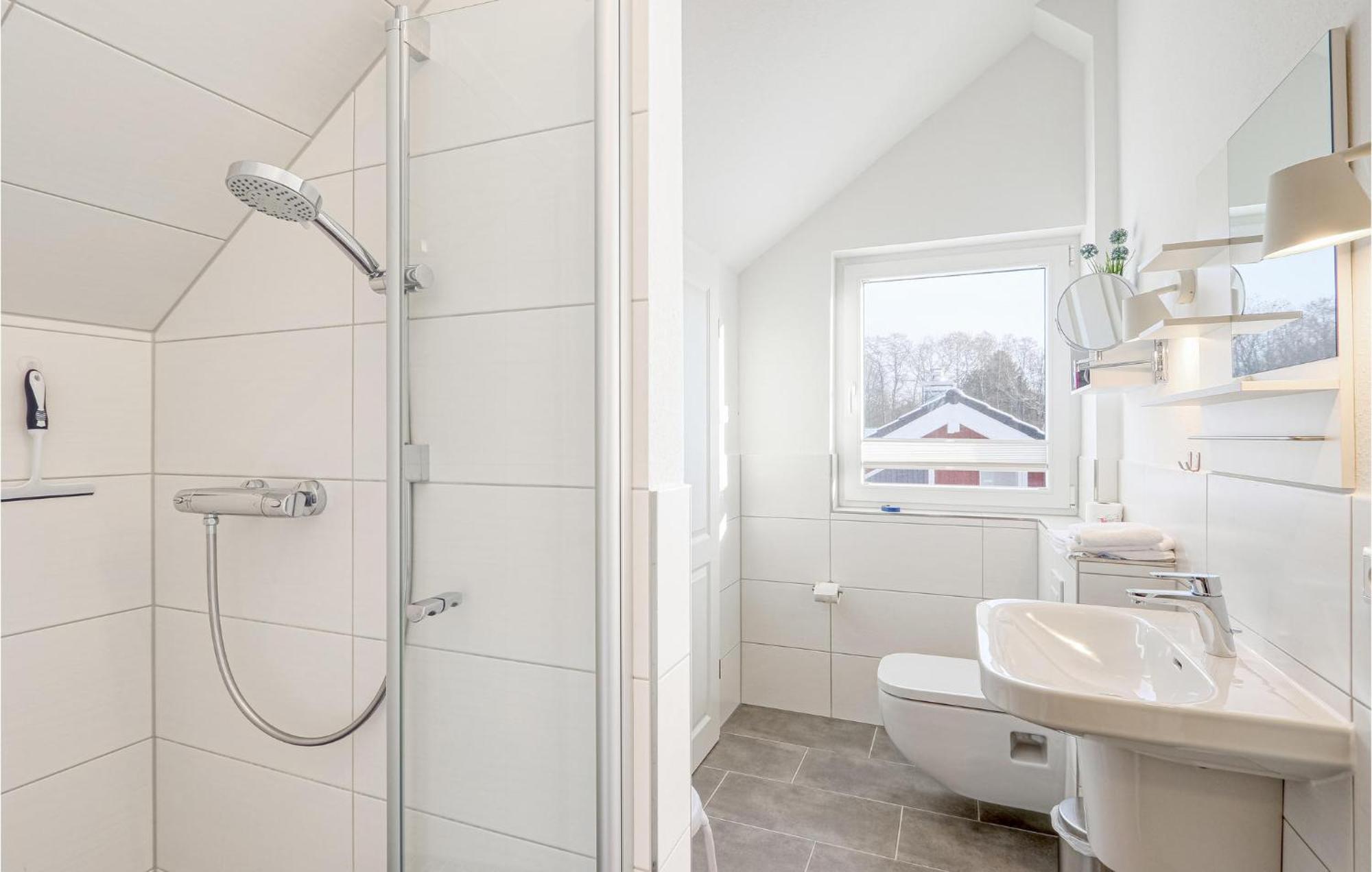 Stunning Home In Krems Ii-Warderbrueck With Sauna Gols Екстериор снимка